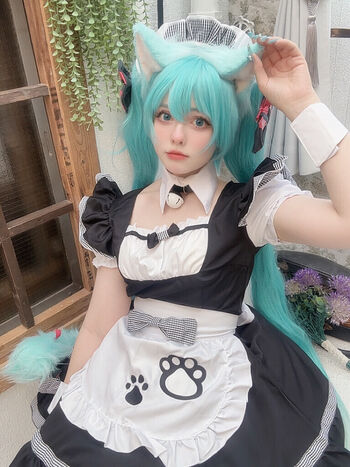 Saya Scarlet