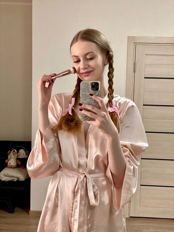 scarlett_do