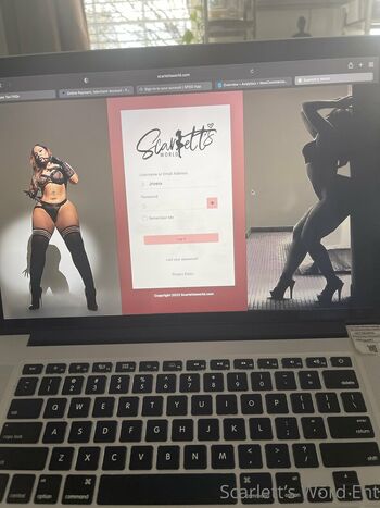 scarlettcakez