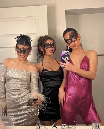 Schlenker Sisters