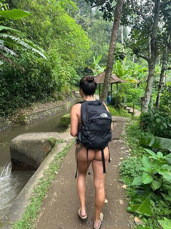 selena_liora