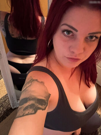 SexyRedPacy