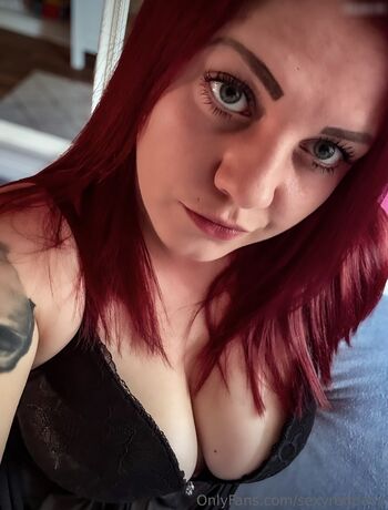 SexyRedPacy