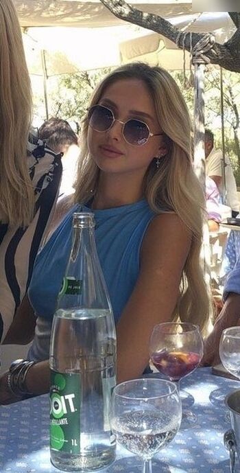 Shania Geiss