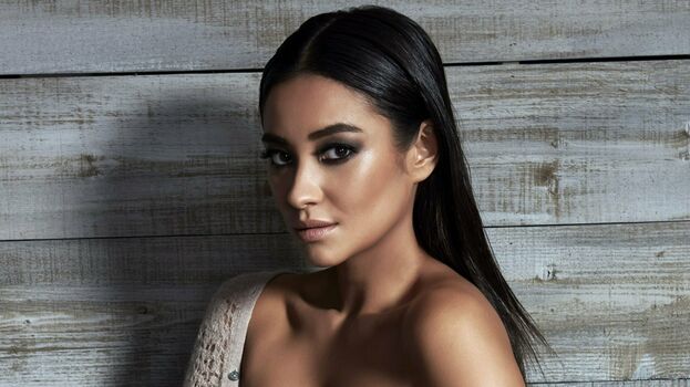 Shay Mitchell