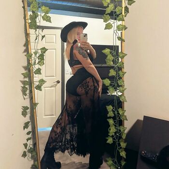 Shazza McKenzie