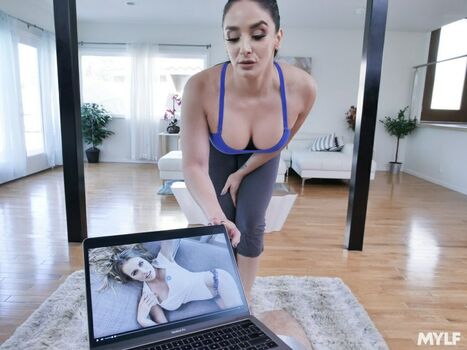 Sheena Ryder