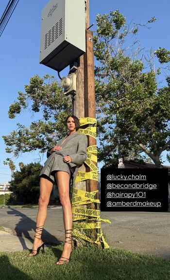 Shelley Hennig