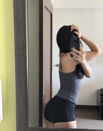 Shilynn Velez