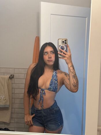 Shilynn Velez