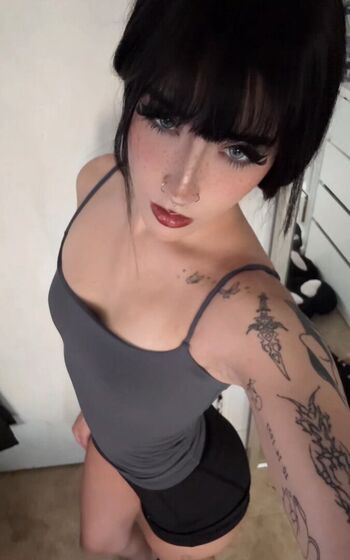 Shilynn Velez