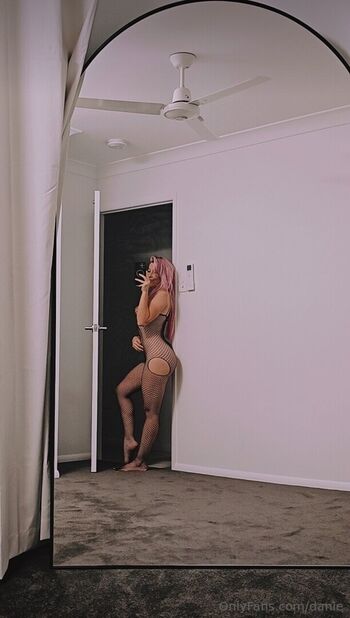 Shine_Chanel