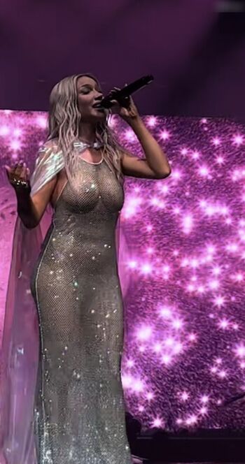 Shirin David
