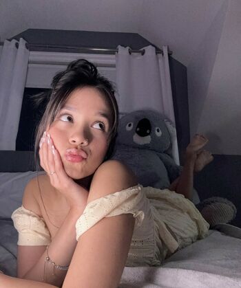 Sia ASMR