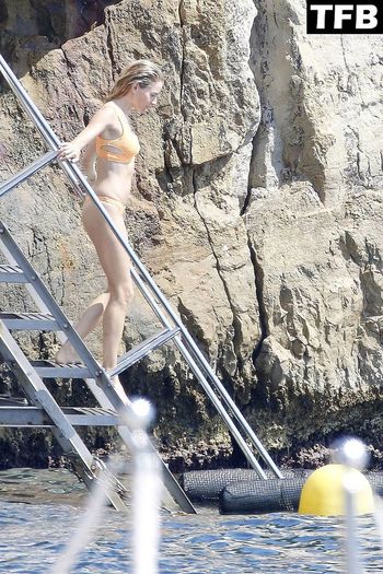 Sienna Miller