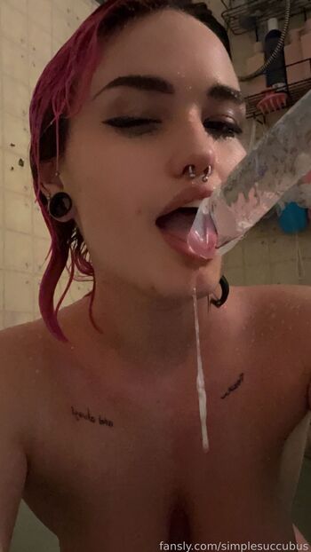 simplesuccubus