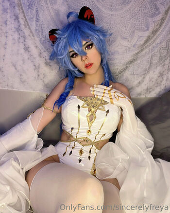 sincerelyfreya