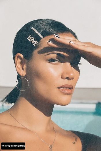 Sinead Harnett