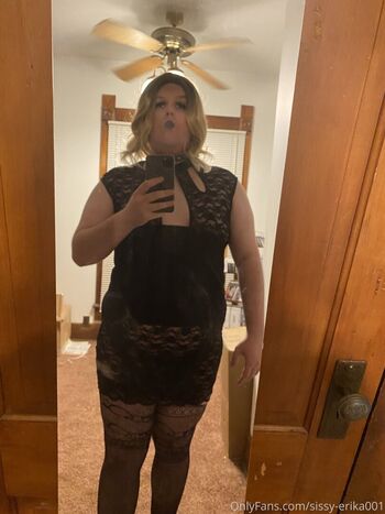 sissy-erika001