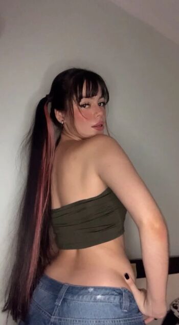 Skinny_violetta