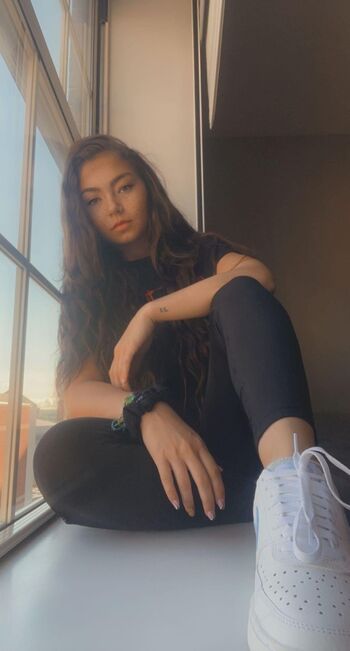 Skye Dolecki