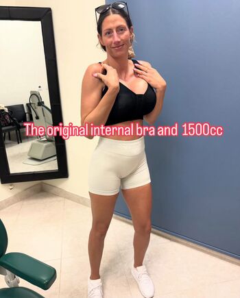 skye_hotwife