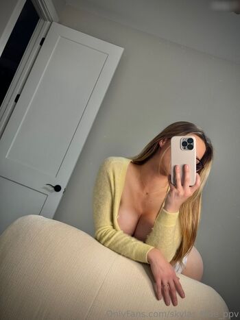 Skylar_blue
