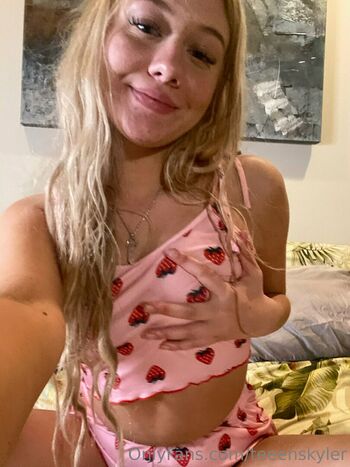 skylerstormxo