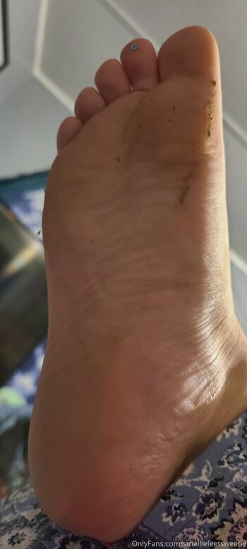 smelliefeetsweetie
