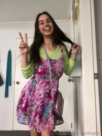 smilingcici