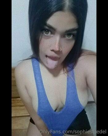 sofia_only18