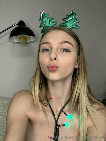 sofiaaaparker