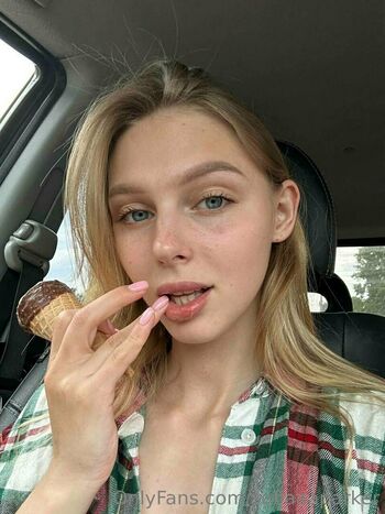 sofiaaaparker