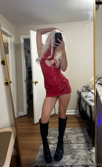sofiasuxx
