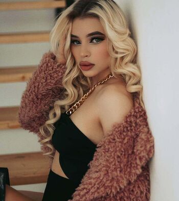 Solana Wolf