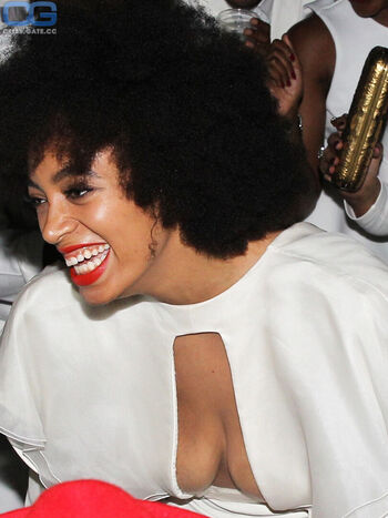 Solange Knowle