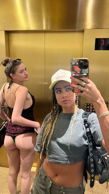 Sommer Ray
