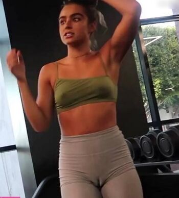 Sommer Ray
