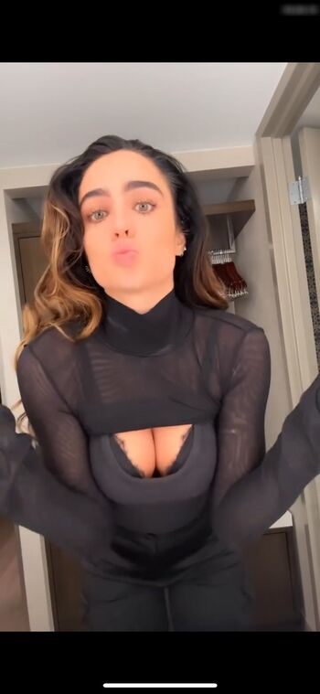 Sommer Ray