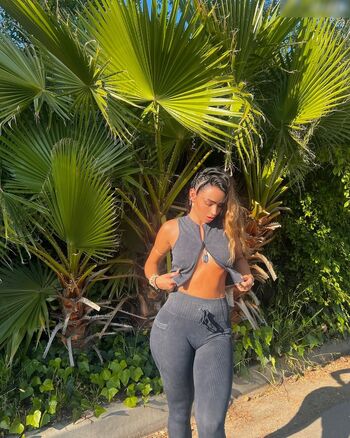 Sommer Ray