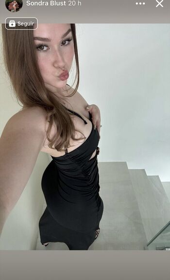 Sondra La Gringa
