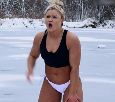 Sophia Thiel
