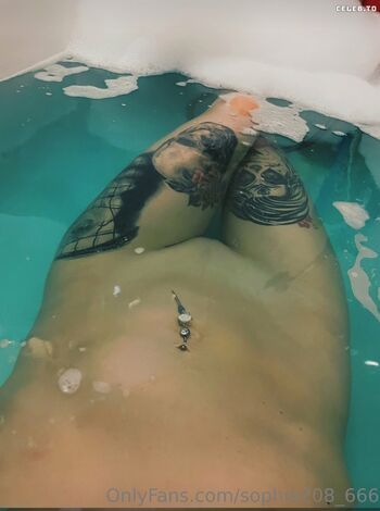 sophie208_666