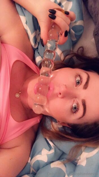 sophiedeevip
