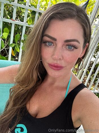 sophiedeevip