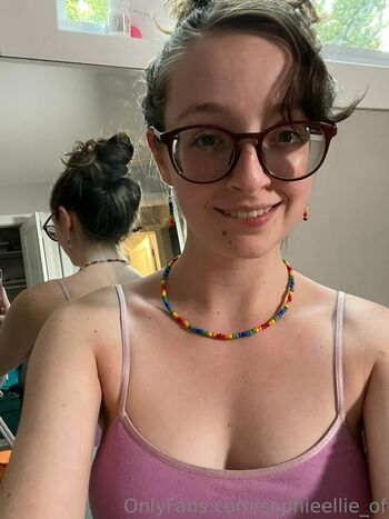 sophieellie_of