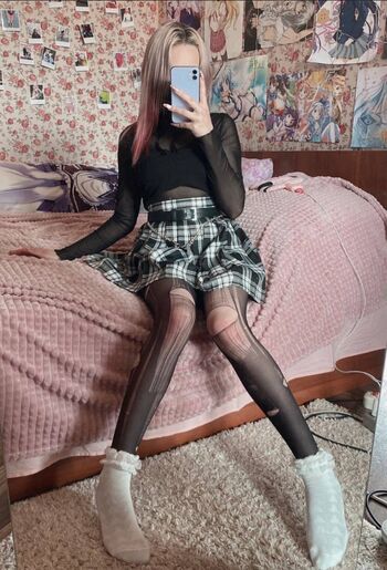Sora4kawu, Sora_4ka, Emilyfluffy, Emily_Qween