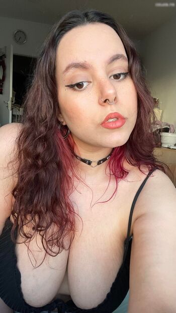 Soymilkvanilla / Peachyara