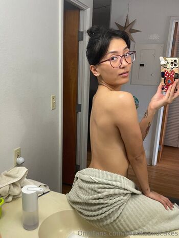 spanksandcakes