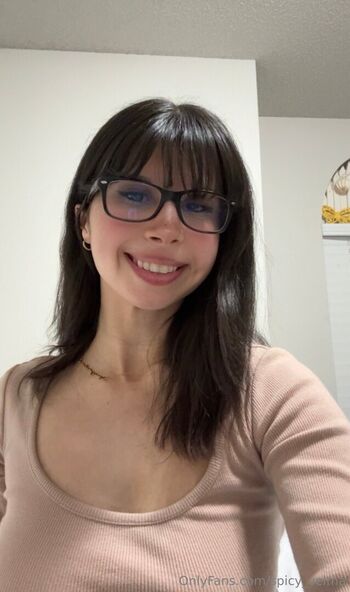 spicy_velma
